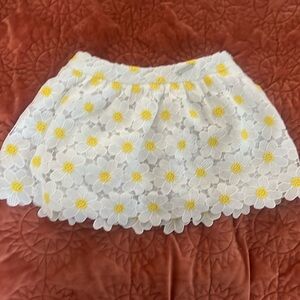 Girls daisy lace skirt from mayoral in size 3
